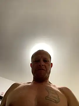 Snapshot of patraick chatting on 9, 3, 2026 patraick online show from 9, 3, 2026