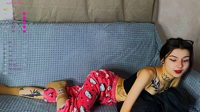 Donna Hicks online show from 30, 11, 2025