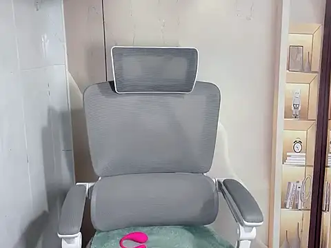 Lousii online show from 18, 11, 2025