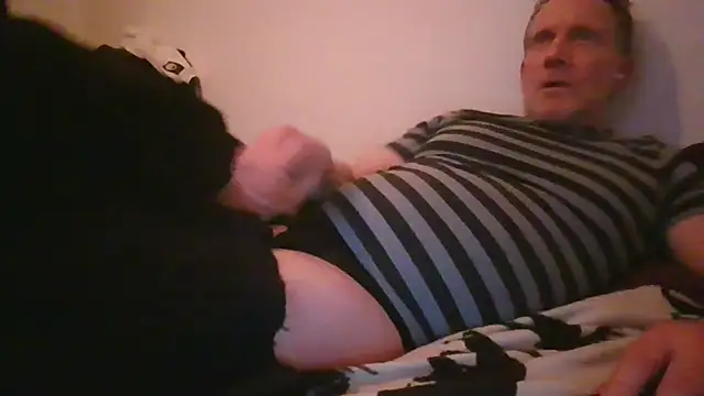 Snapshot of JonnaCD chatting on 7, 12, 2024 JonnaCD online show from 7, 12, 2024