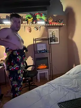 Snapshot of kittycat202501 chatting on 3, 12, 2025 kittycat202501 online show from 3, 12, 2025