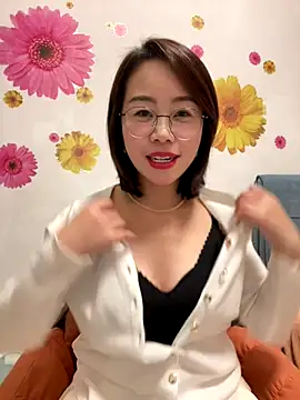 xiaoling2358 online show from 20, 12, 2025