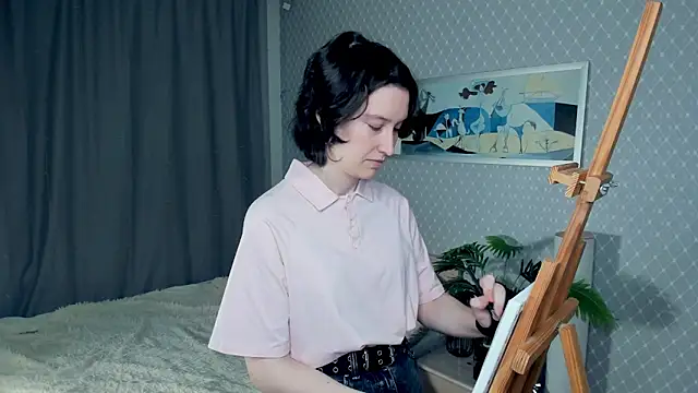 NenaBriand online show from 30, 11, 2025