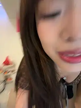 XX125216 online show from 3, 12, 2025