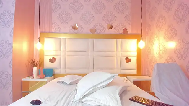 Kendall curves online show from 15, 2, 2026