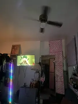 Motherbigbus online show from 28, 3, 2026