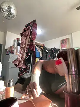 Motherbigbus online show from 18, 3, 2026