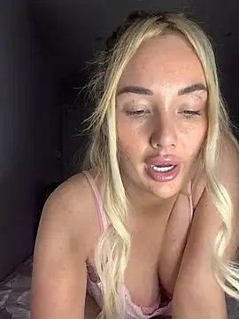 xoxohan11 online show from 27, 3, 2026