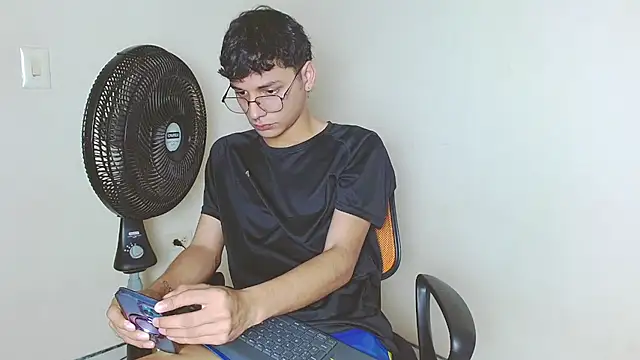 andrew dann online show from 20, 11, 2025