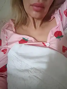 Snapshot of NaughtyClaudia_ chatting on 8, 2, 2026 NaughtyClaudia online show from 8, 2, 2026