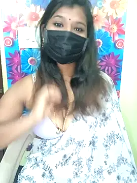 Snapshot of Premalatha_28 chatting on 17, 2, 2026 Premalatha 28 online show from 17, 2, 2026