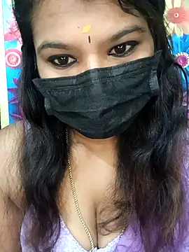 Snapshot of Premalatha_28 chatting on 12, 1, 2026 Premalatha 28 online show from 12, 1, 2026