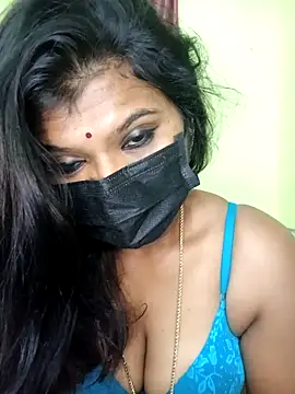 Snapshot of Premalatha_28 chatting on 22, 12, 2025 Premalatha 28 online show from 22, 12, 2025