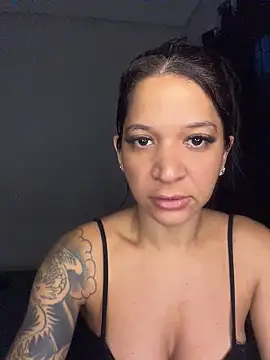 biadominatrix online show from 23, 5, 2026