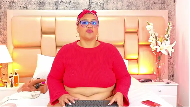 SelennaCooper online show from 12, 1, 2026