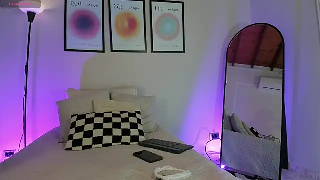 Snapshot of Sofi_vega77 chatting on 20, 6, 2026 Sofi vega77 online show from 20, 6, 2026