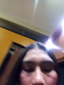 Snapshot of skinnyrox chatting on 7, 2, 2026 skinnyrox online show from 7, 2, 2026