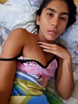 Snapshot of skinnyrox chatting on 15, 2, 2026 skinnyrox online show from 15, 2, 2026