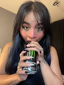 Sophie wyld online show from 13, 1, 2026