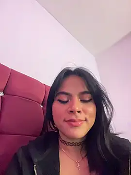 Sophie wyld online show from 20, 11, 2025