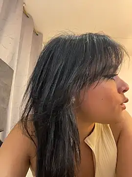 Sophie wyld online show from 1, 12, 2025