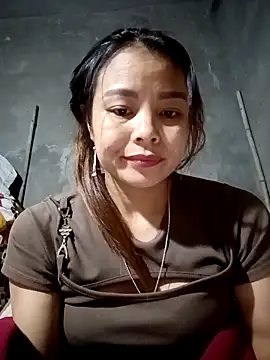 Snapshot of mon1-day chatting on 18, 12, 2025 mon1-day online show from 18, 12, 2025