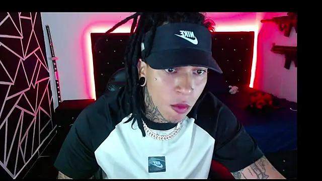 Zero-X9 online show from 18, 11, 2025