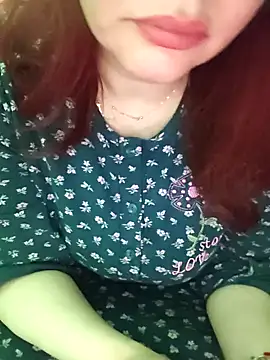 Virginass2000 online show from 28, 11, 2025