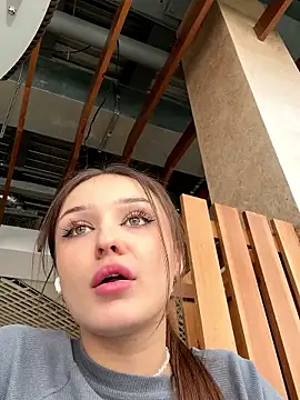 ErikaMuse online show from 22, 11, 2025