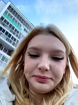 ErikaMuse online show from 20, 11, 2025