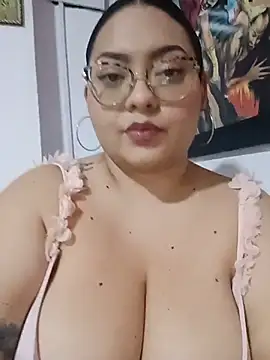 Snapshot of Anna_Lucia88 chatting on 10, 7, 2026 Anna Lucia88 online show from 10, 7, 2026