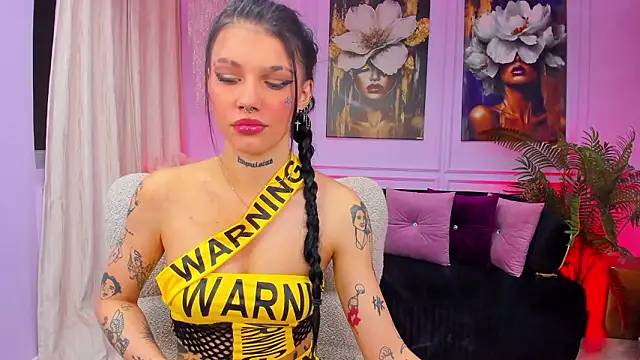 YasminWild online show from 7, 2, 2026