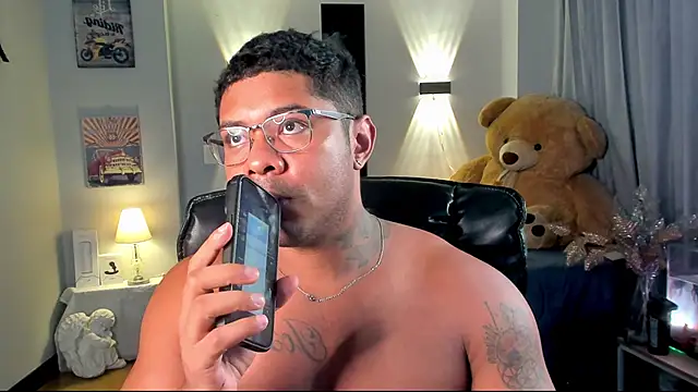 LEONHDZ online show from 23, 11, 2025