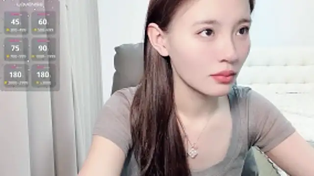 Snapshot of H-2005 chatting on 10, 5, 2026 H-2005 online show from 10, 5, 2026