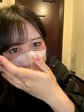 Nemu chan  online show from 28, 11, 2025