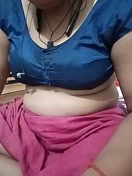 Snapshot of Menka_cut34 chatting on 25, 6, 2026 Menka cut34 online show from 25, 6, 2026