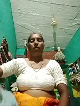 Snapshot of Xx_savita chatting on 25, 6, 2026 Xx savita online show from 25, 6, 2026