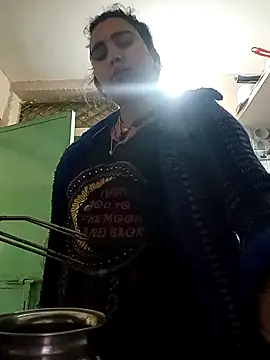 Sexi soniy432 online show from 1, 12, 2025