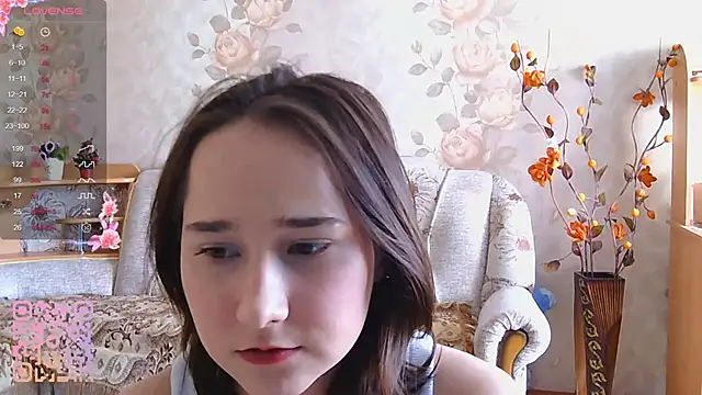 Snapshot of TianaMeiser chatting on 26, 4, 2026 TianaMeiser online show from 26, 4, 2026