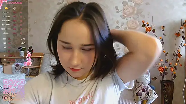 Snapshot of TianaMeiser chatting on 6, 5, 2026 TianaMeiser online show from 6, 5, 2026