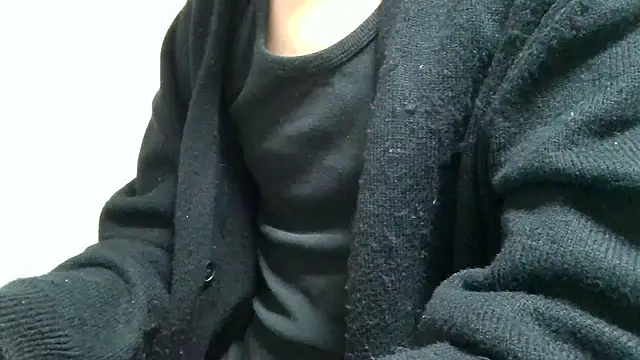 Snapshot of minhyuck001 chatting on 17, 11, 2025 minhyuck001 online show from 17, 11, 2025