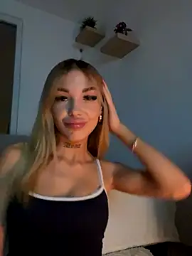 lunababy77 online show from 24, 11, 2025