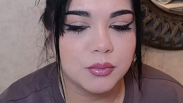 SpicyCarlaXX online show from 7, 3, 2026