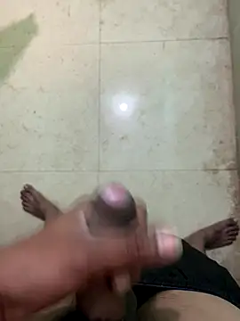 Fuckstar2001xh online show from 3, 12, 2025