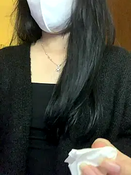 Hanni 22 online show from 20, 11, 2025