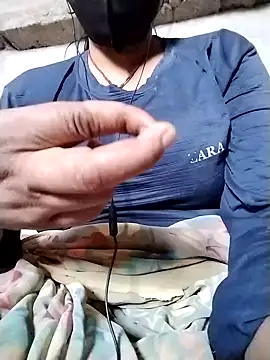 CUTE 123X online show from 21, 11, 2025