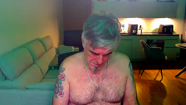 Buidapest online show from 25, 3, 2026