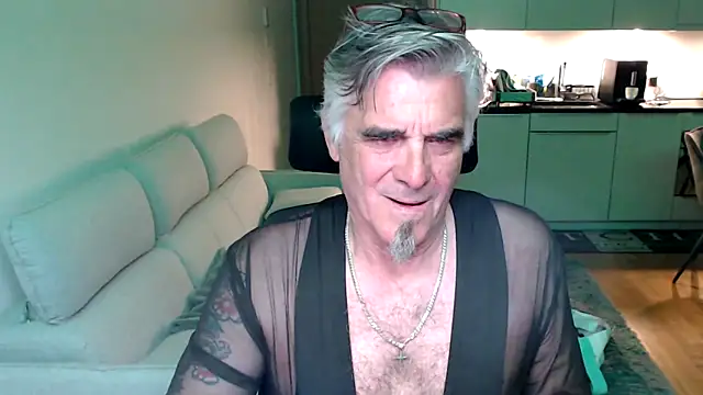Buidapest online show from 17, 5, 2026
