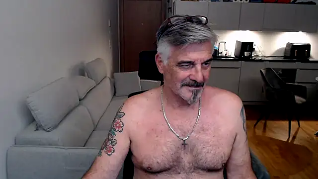 Buidapest online show from 4, 3, 2026