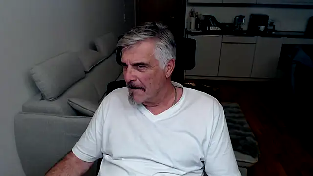 Buidapest online show from 11, 3, 2026